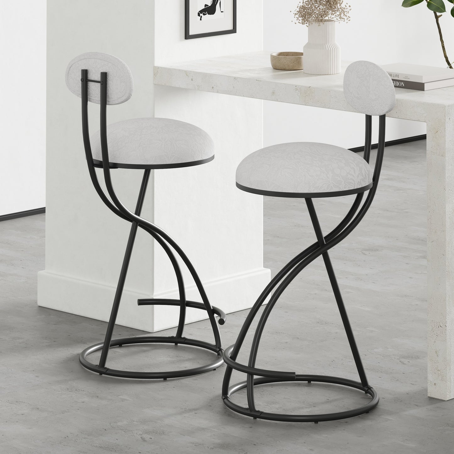 Round Print Bar Stools Set of 2 Black Metal Upholstered Chairs for Kitchen Island & Dining Rooms Counter Stools (Black &